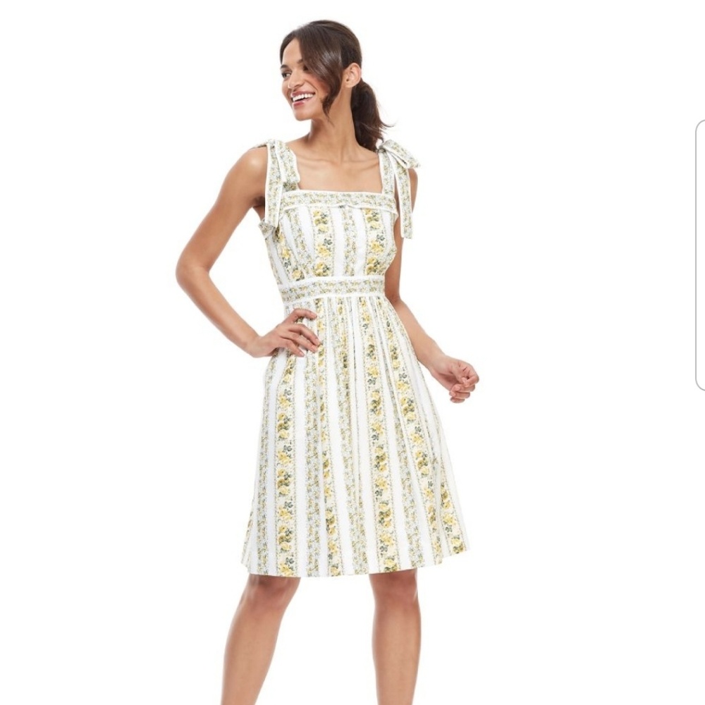 Gal Meets Glam Arina Dress